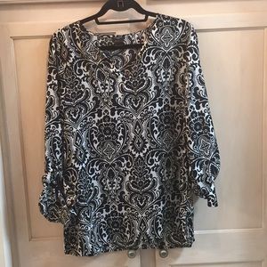 Black&White paisley blouse
